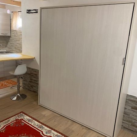 Monolocale Indipendente Nel Quartiere Residenziale Genneruxi Daire Cagliari Dış mekan fotoğraf