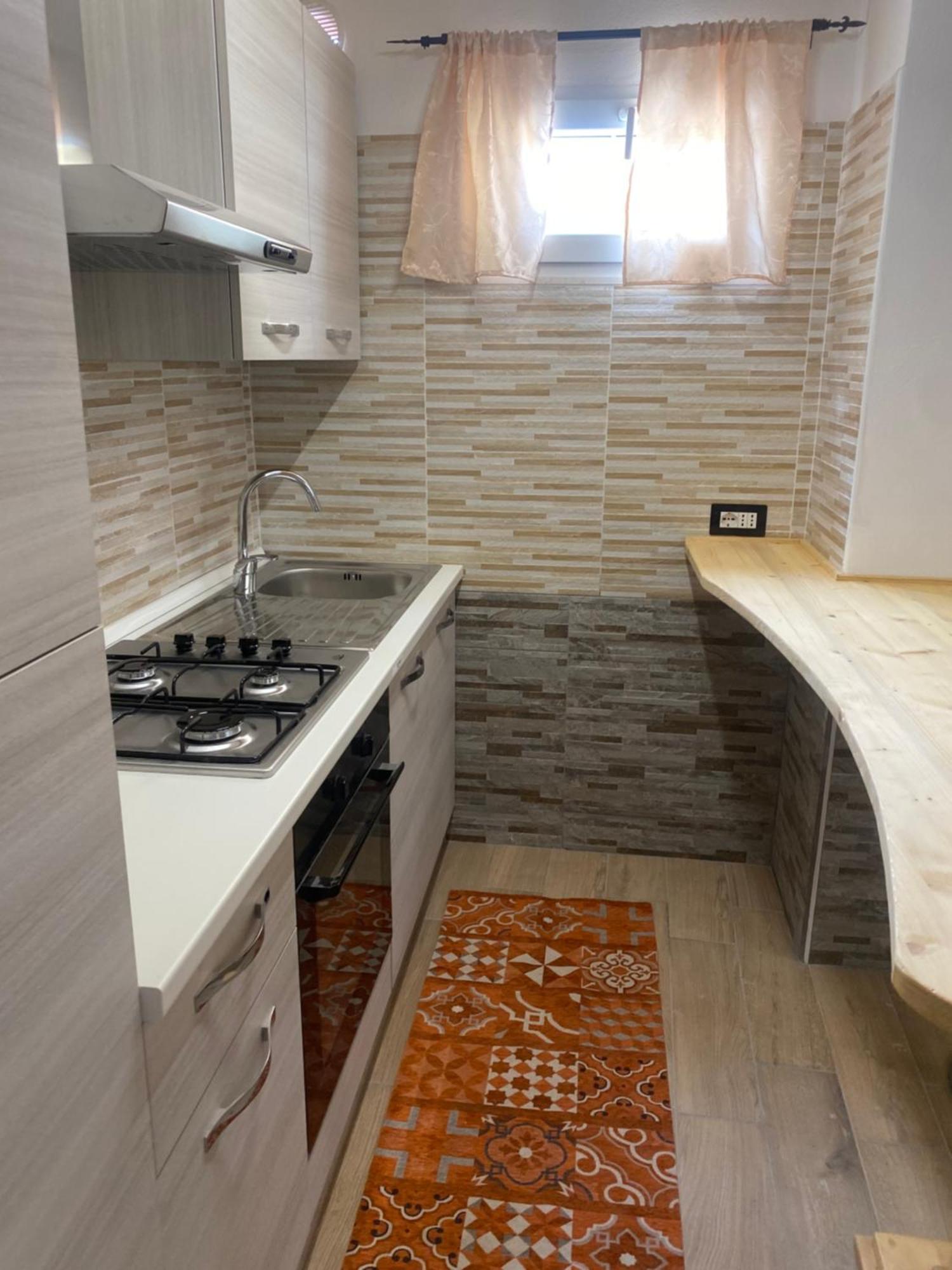 Monolocale Indipendente Nel Quartiere Residenziale Genneruxi Daire Cagliari Dış mekan fotoğraf